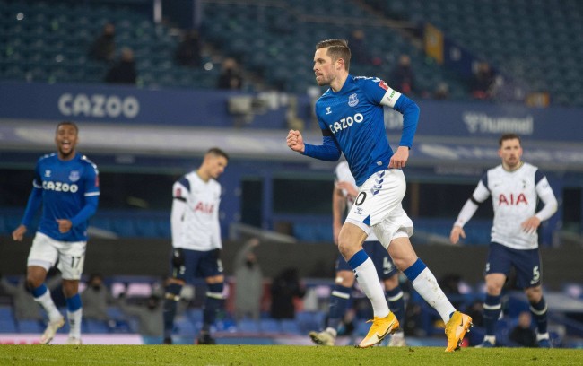 佩林卡寻找 佩林卡寻找